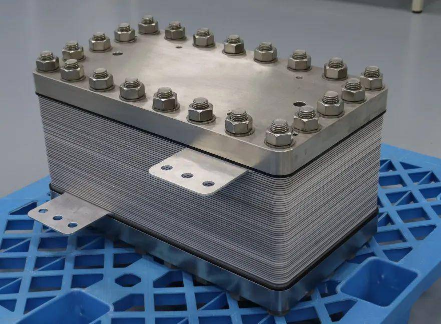 उच्च-शुद्धता पेय इलेक्ट्रोजजर हाइड्रोजनेज जेडरेटर (1NM3 / H - 50NM3 / H)